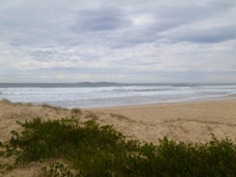 Narooma Surf Beach | NSW Holidays & Accommodation, Things to Do ...