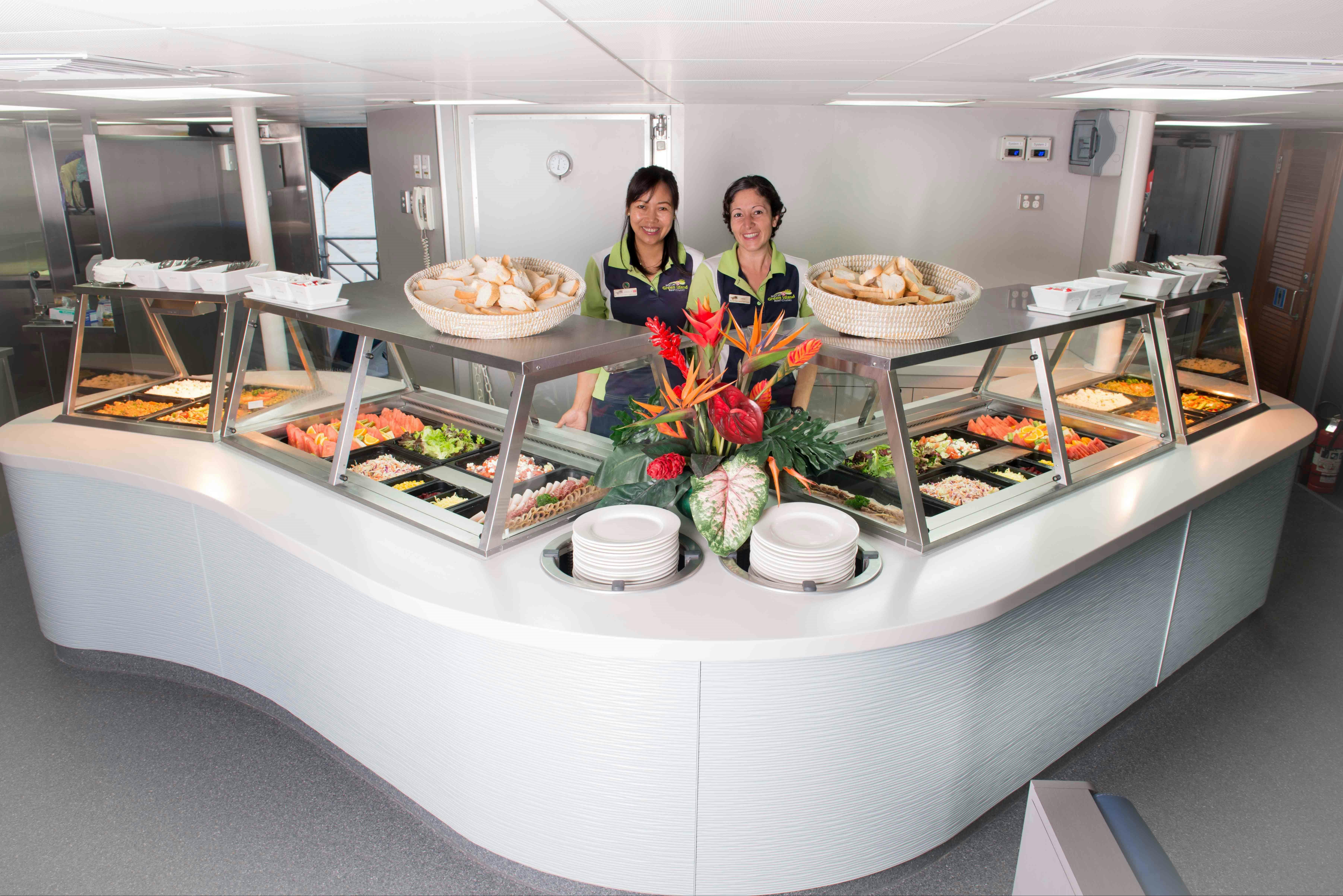 Green Island Reef Cruise Full Day 9am (FDBC - Pak 2 Lunch)