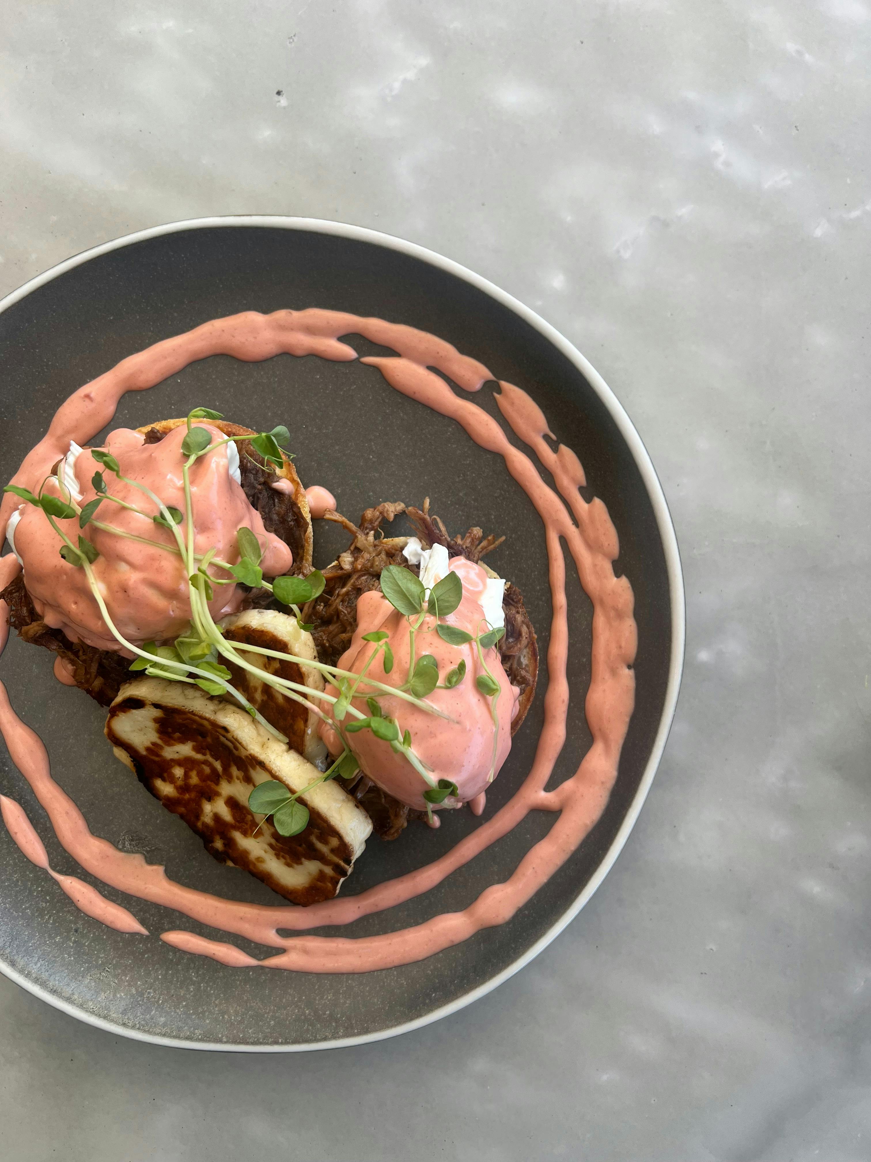 Pulled Pork Benedict