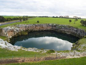 Little Blue Lake, Mount Schank