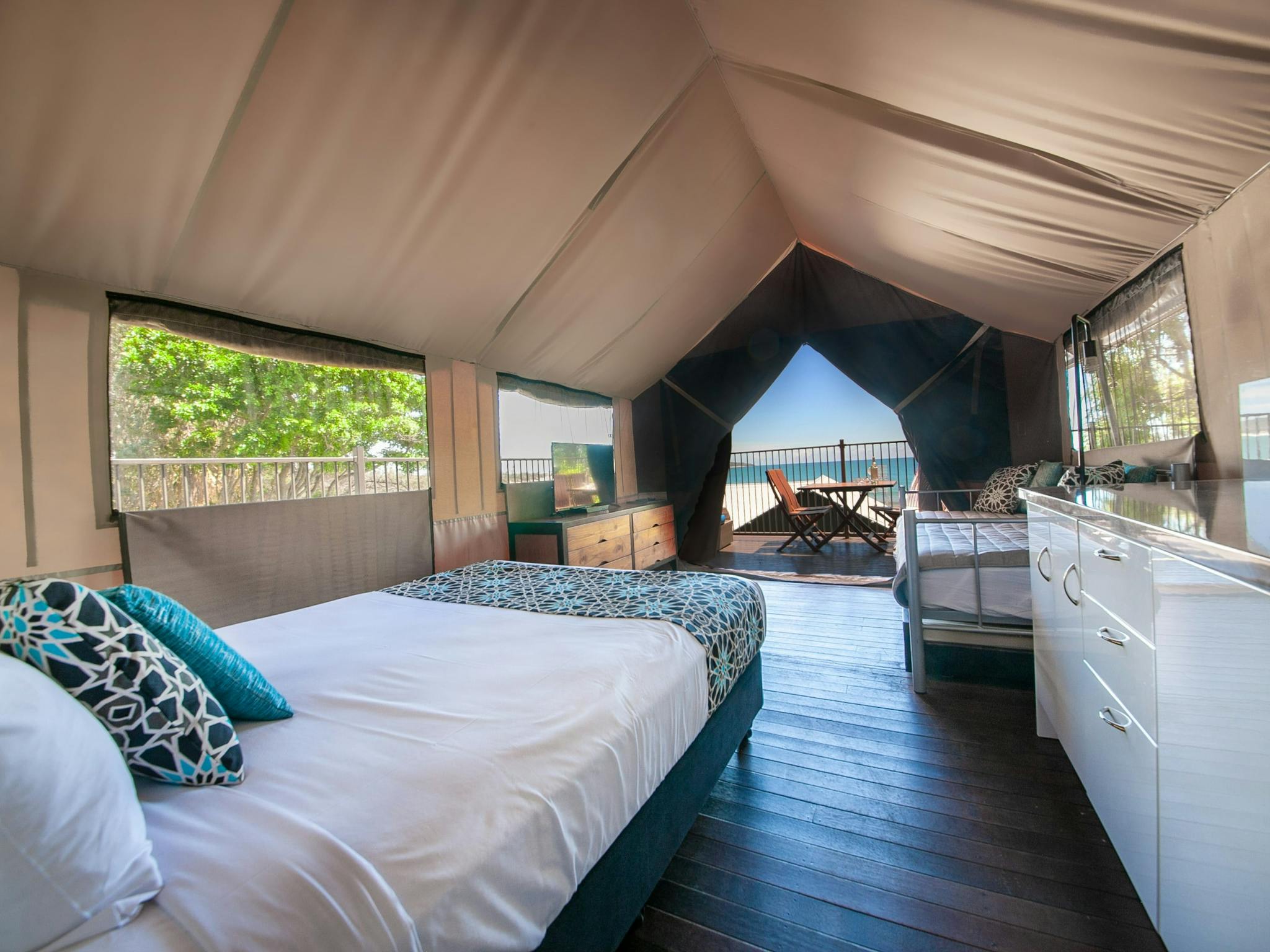 Oceanview Safari Tent Oceanview Safari Tent