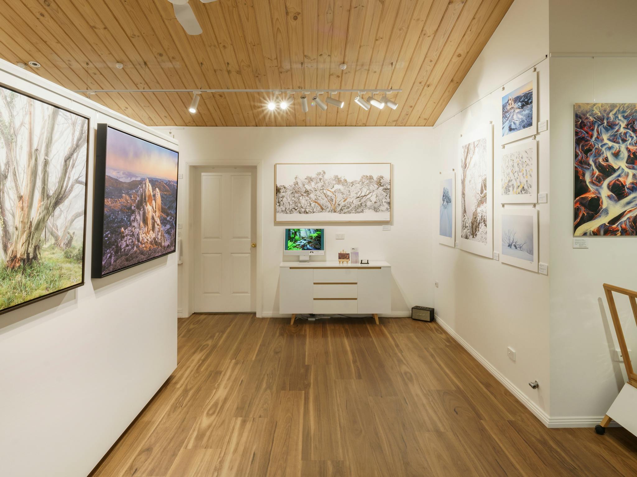 Photograph of Alpine Light Gallery interior