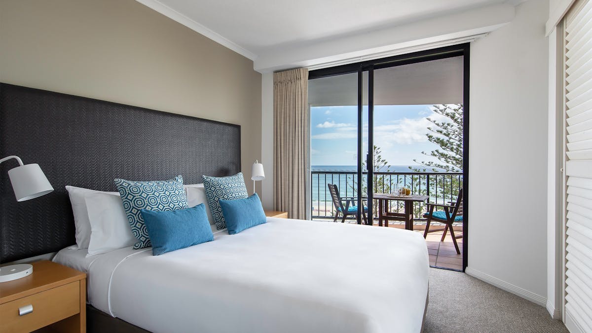 Mantra Coolangatta Beach - 1 Bedroom Apartment