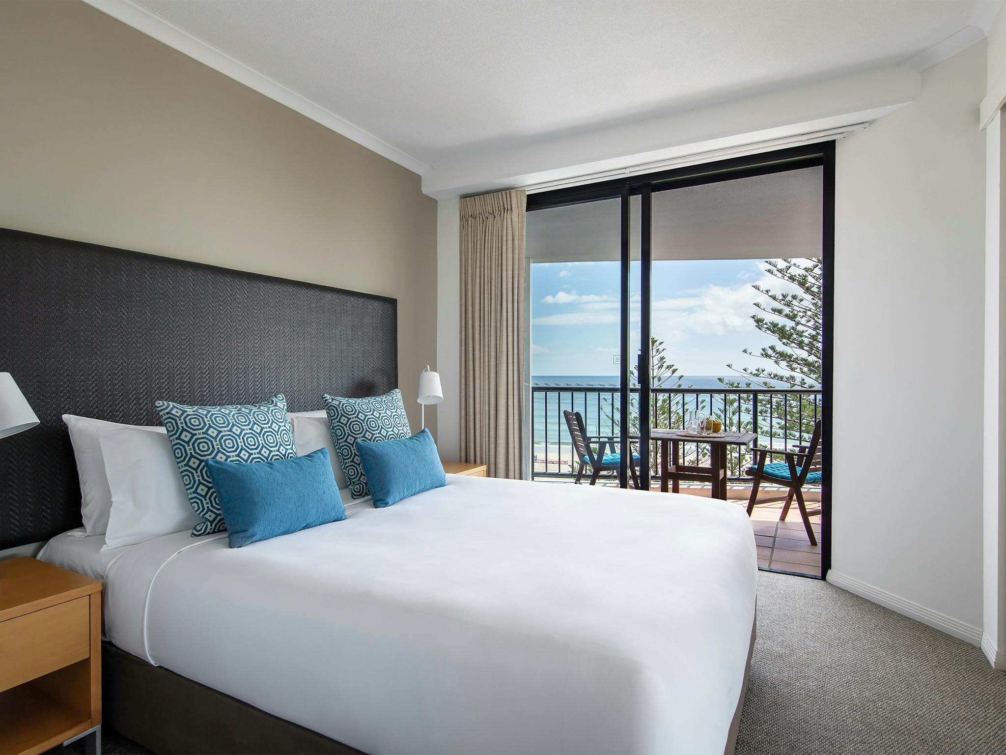 Mantra Coolangatta Beach - 1 Bedroom Apartment Mantra Coolangatta Beach - 1 Bedroom Apartment