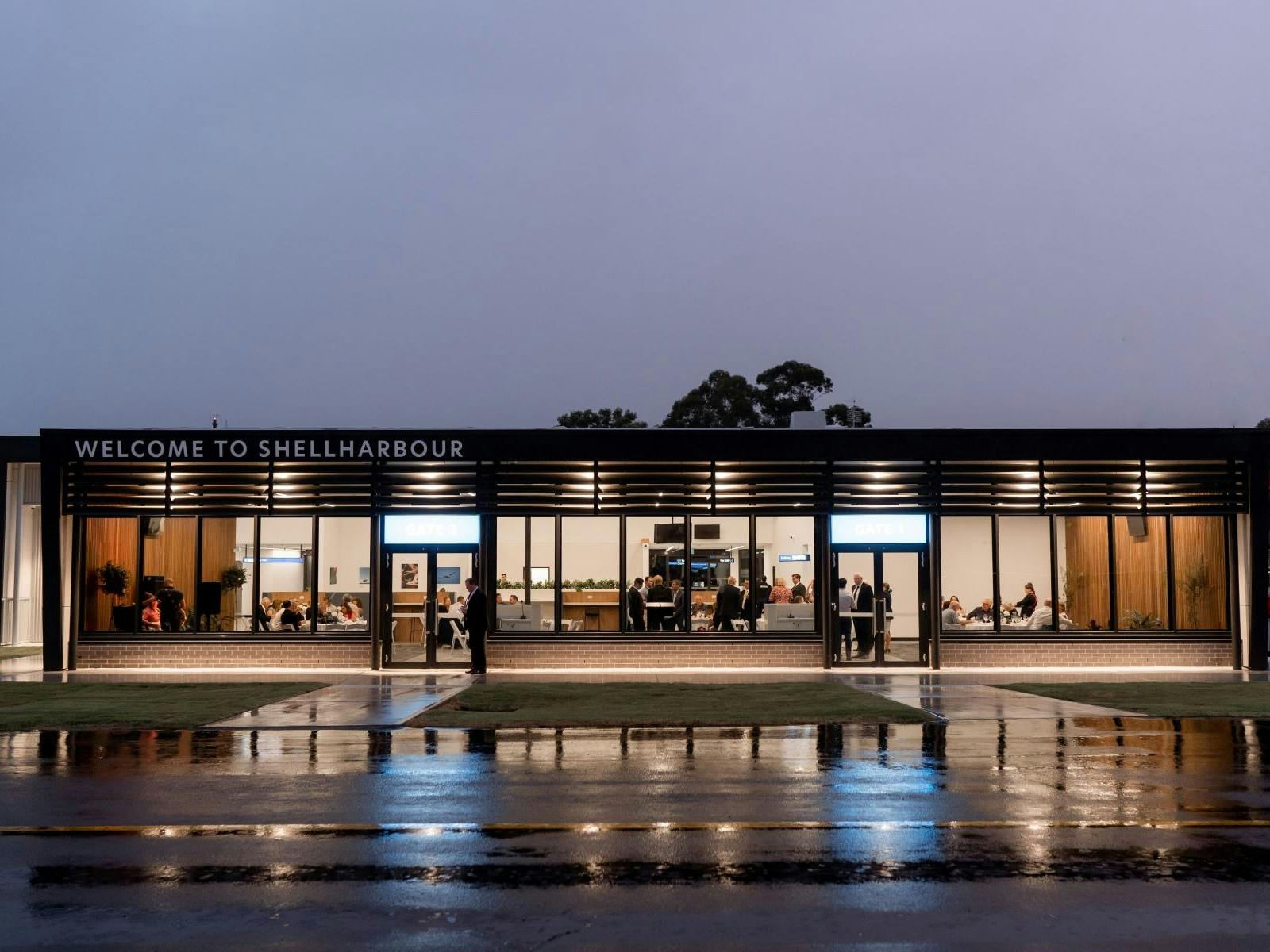 Shellharbour Airport | NSW Holidays & Accommodation, Things to Do ...