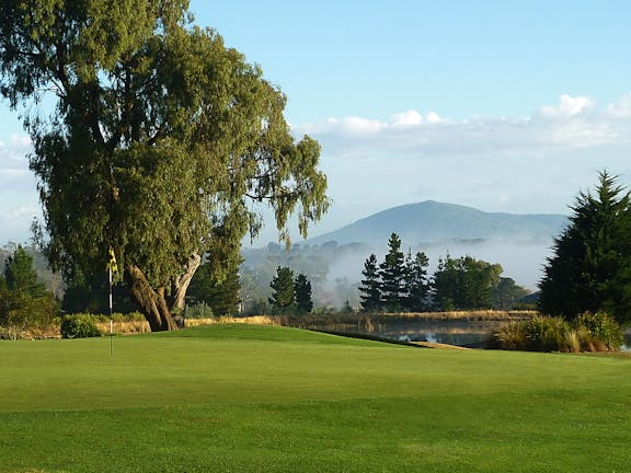 Kangaroo Tours at Gisborne Golf Club Inc