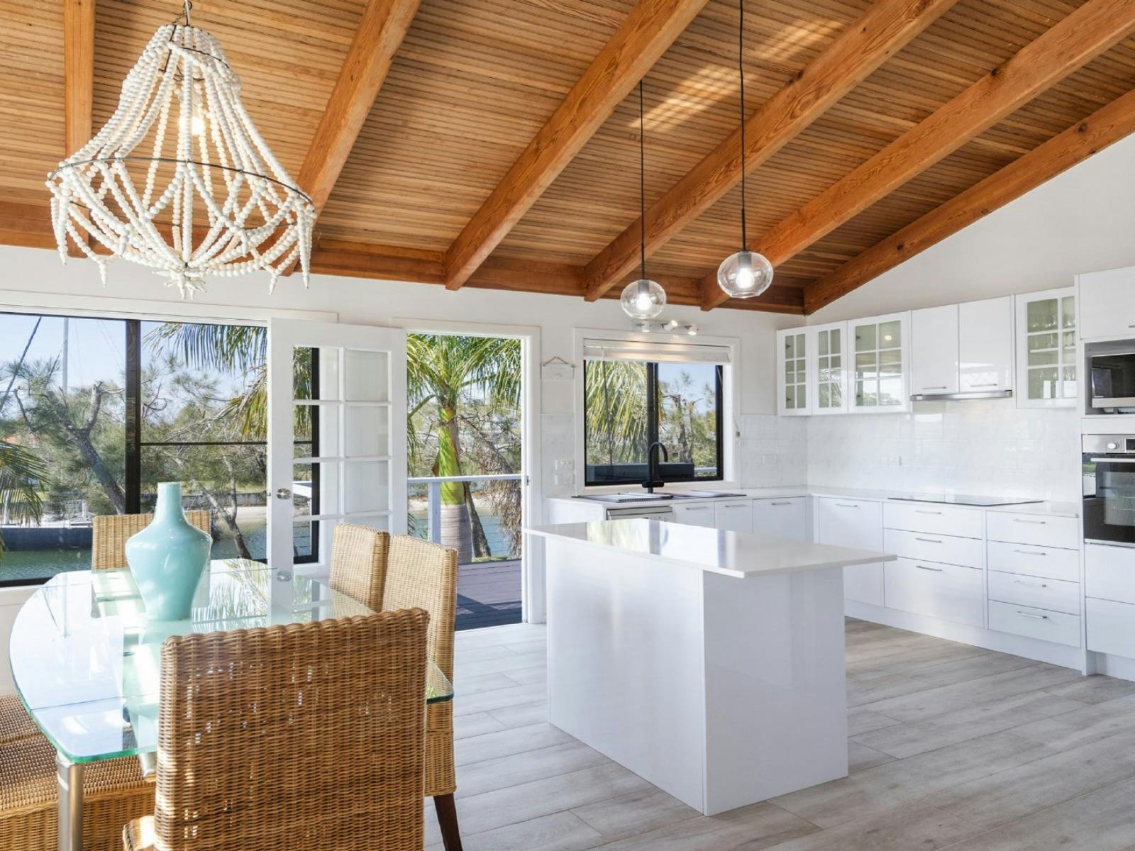 Dining/Kitchen