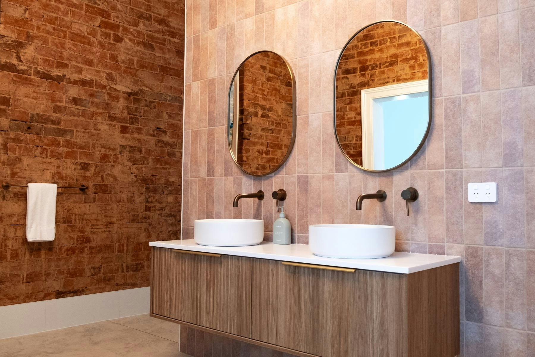 The Nyngan Renovated Bathrooms