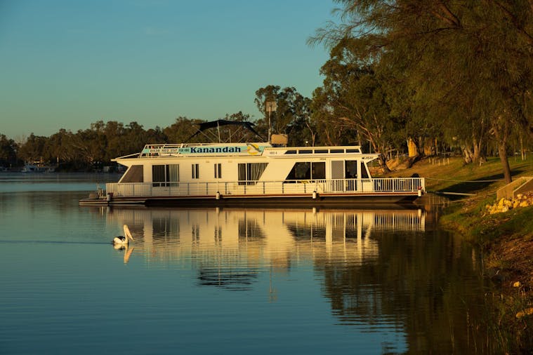 Kanandah Houseboat Holidays
