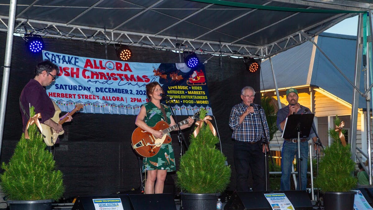 Allora Bush Christmas Cowley Band