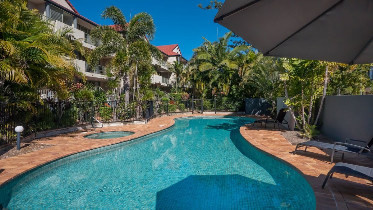 Pool main photo