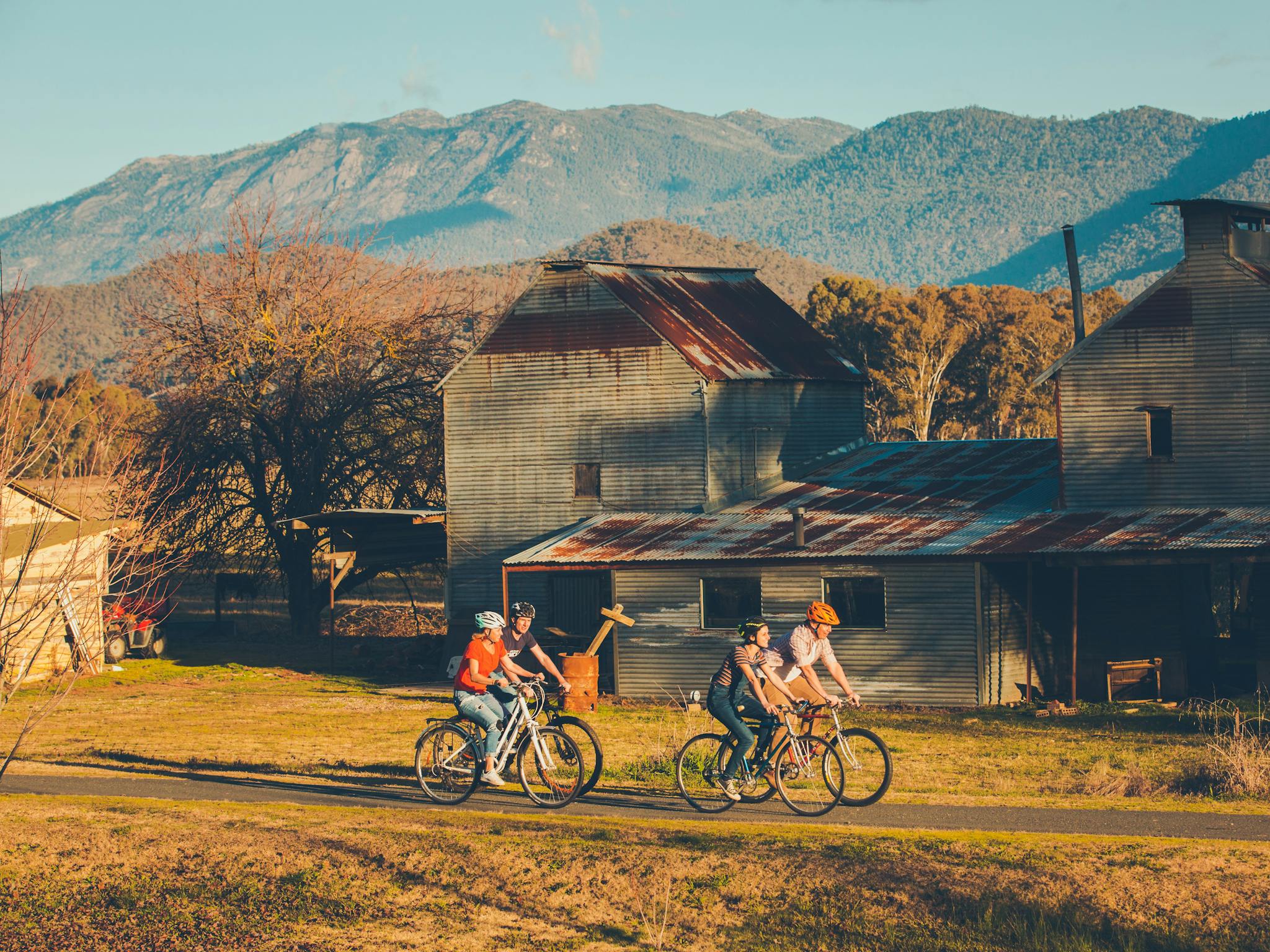 Rail Trail and tobacco kilns, Myrtleford