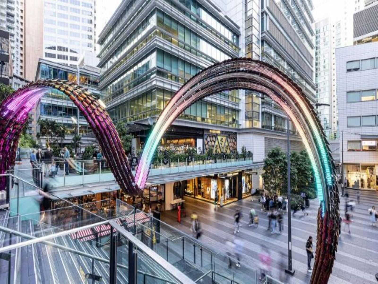 ワールドスクエア