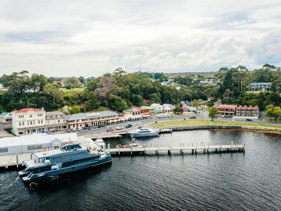Strahan, Tasmania photo