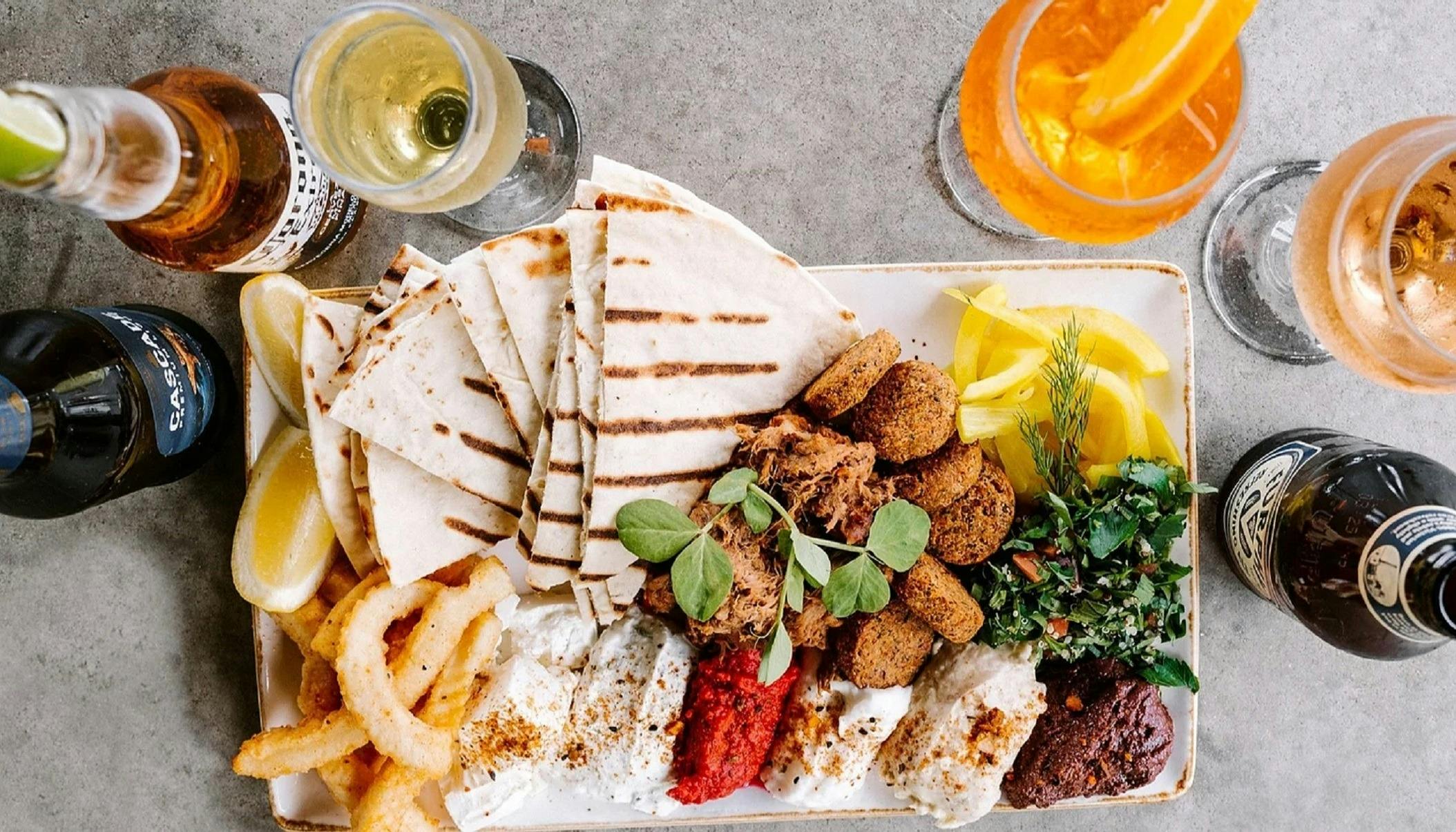 ティロルビーチパビリオン