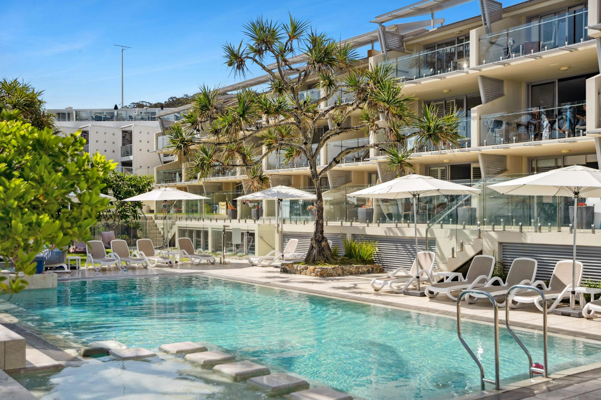 Fairshore Noosa Beach Apartments is an embodiment of sophistication.