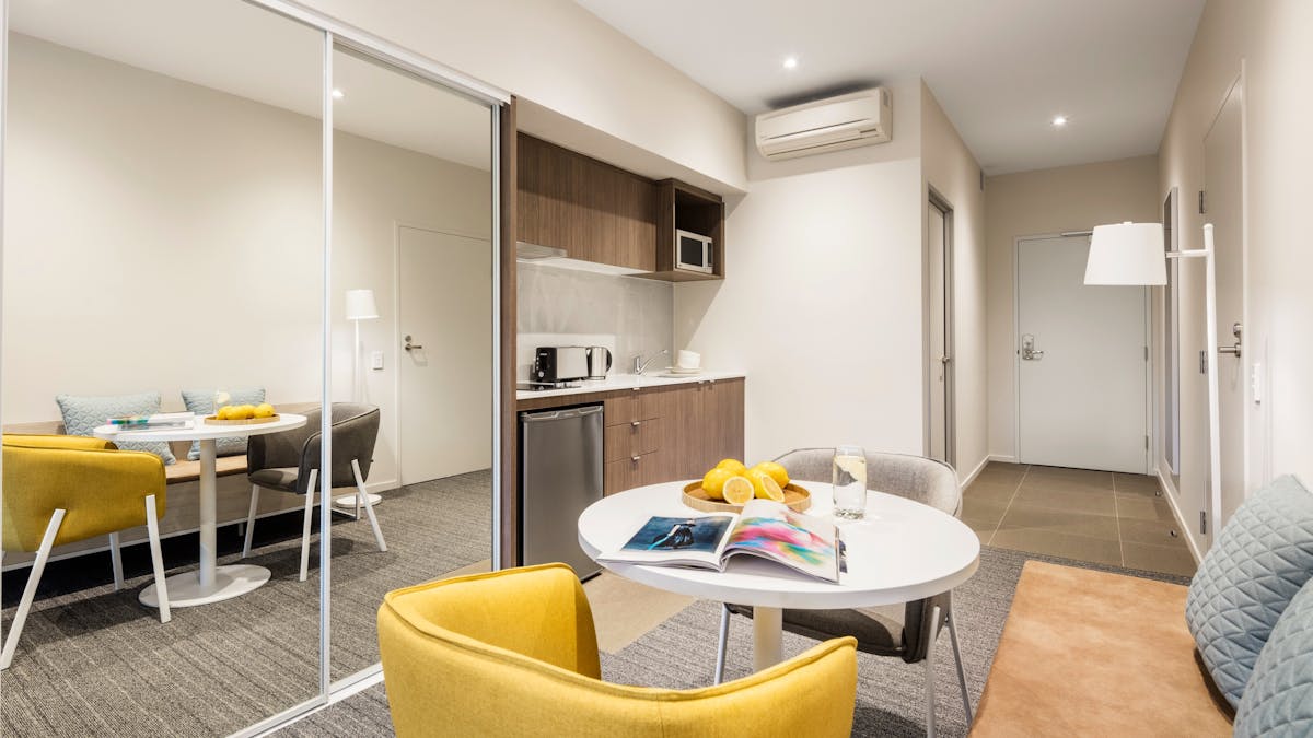 Wifi, TV, streaming, Kitchenette, Hairdryer, Smoke detectors, Balcony, Daily Room Service, Aircon