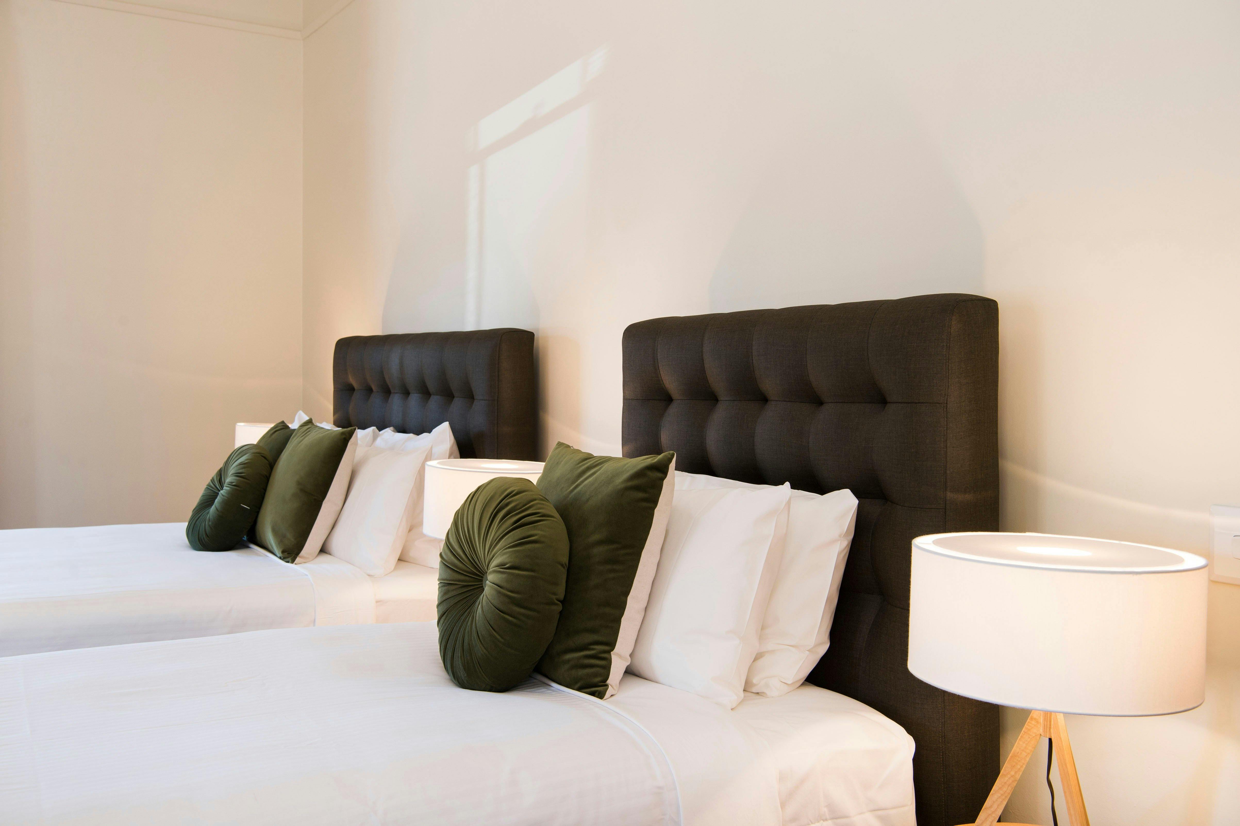 Queen Accessible Suite