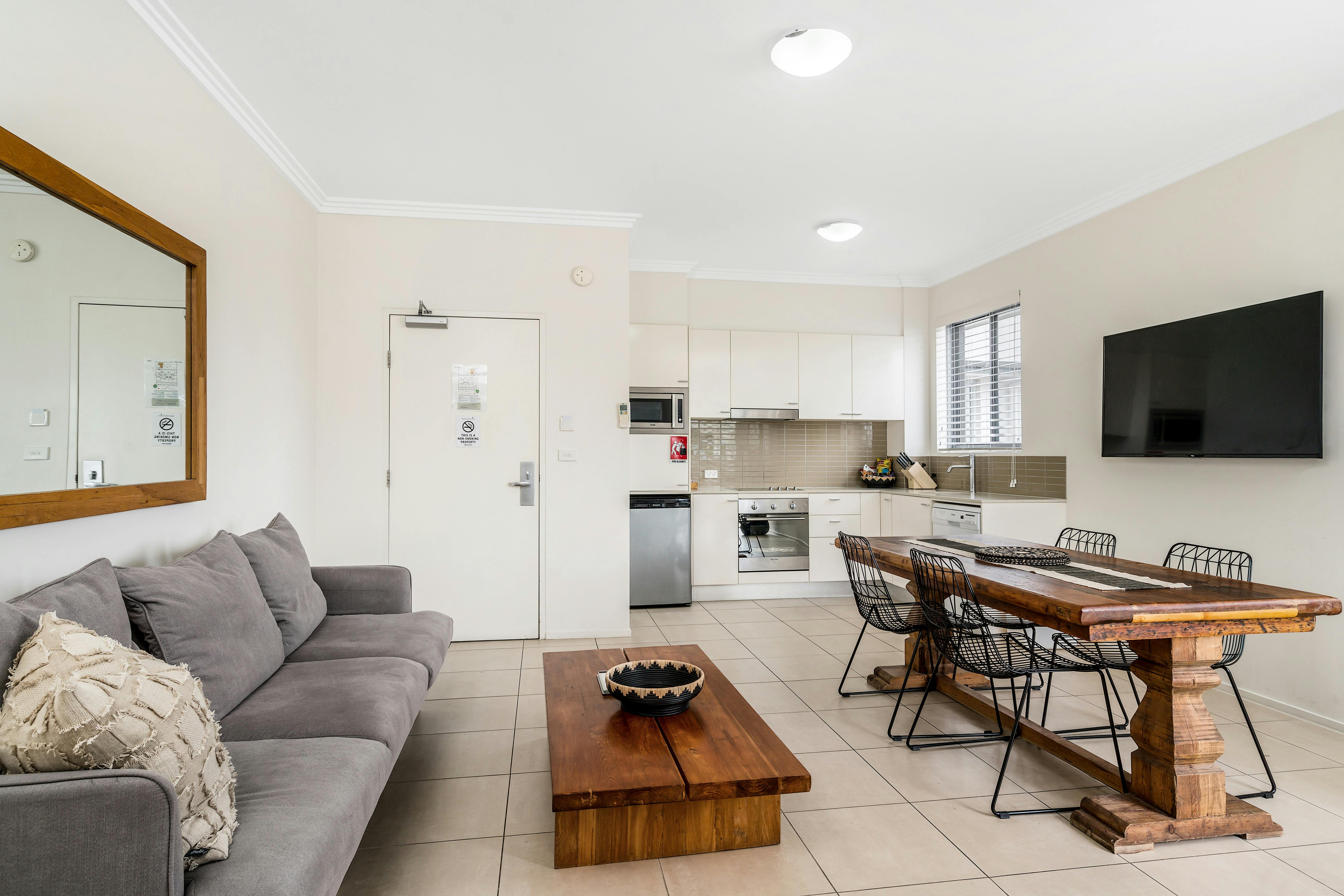 One Bedroom Apartment