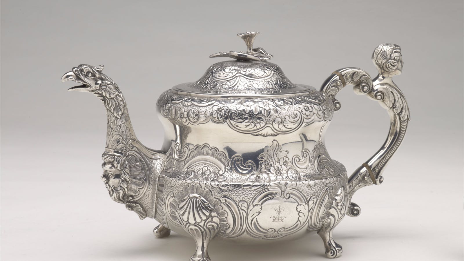 Teapot, Dublin c1775