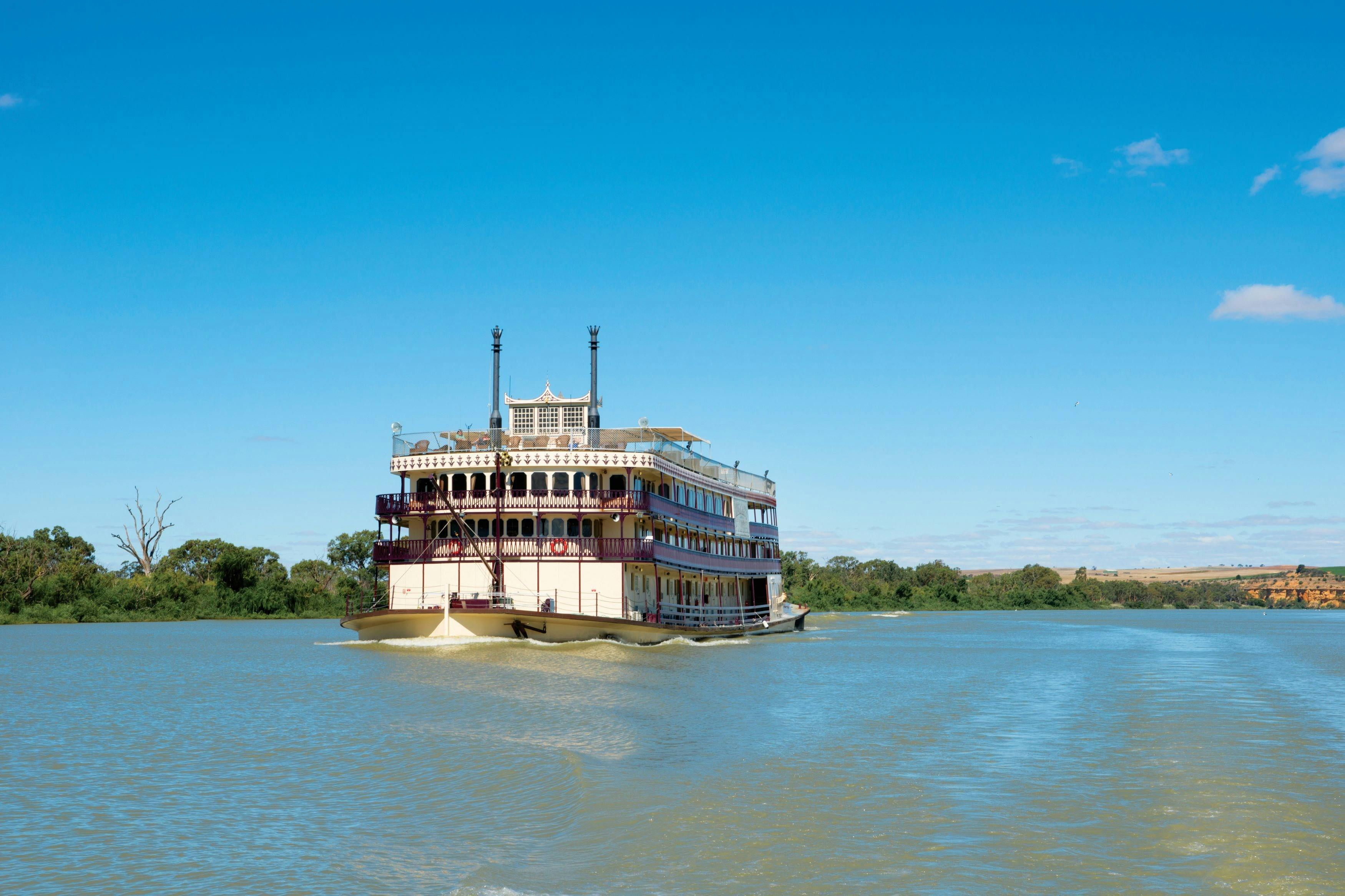 Lunch on the Murray Princess