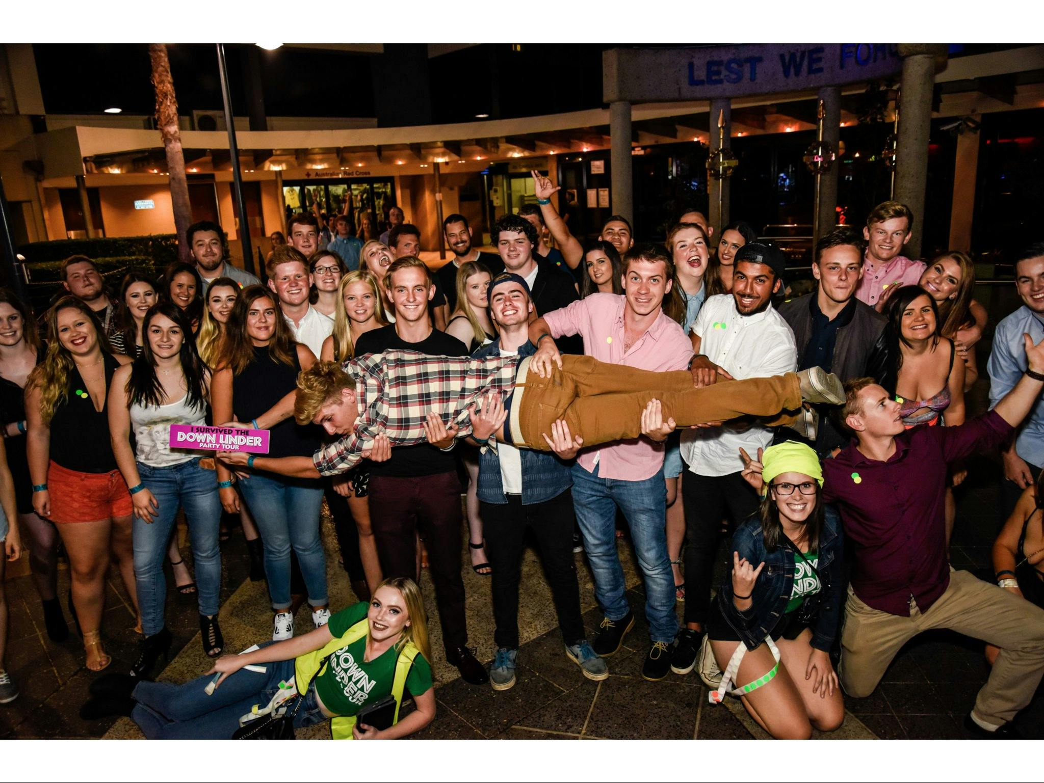 Down-Under-Party-Group