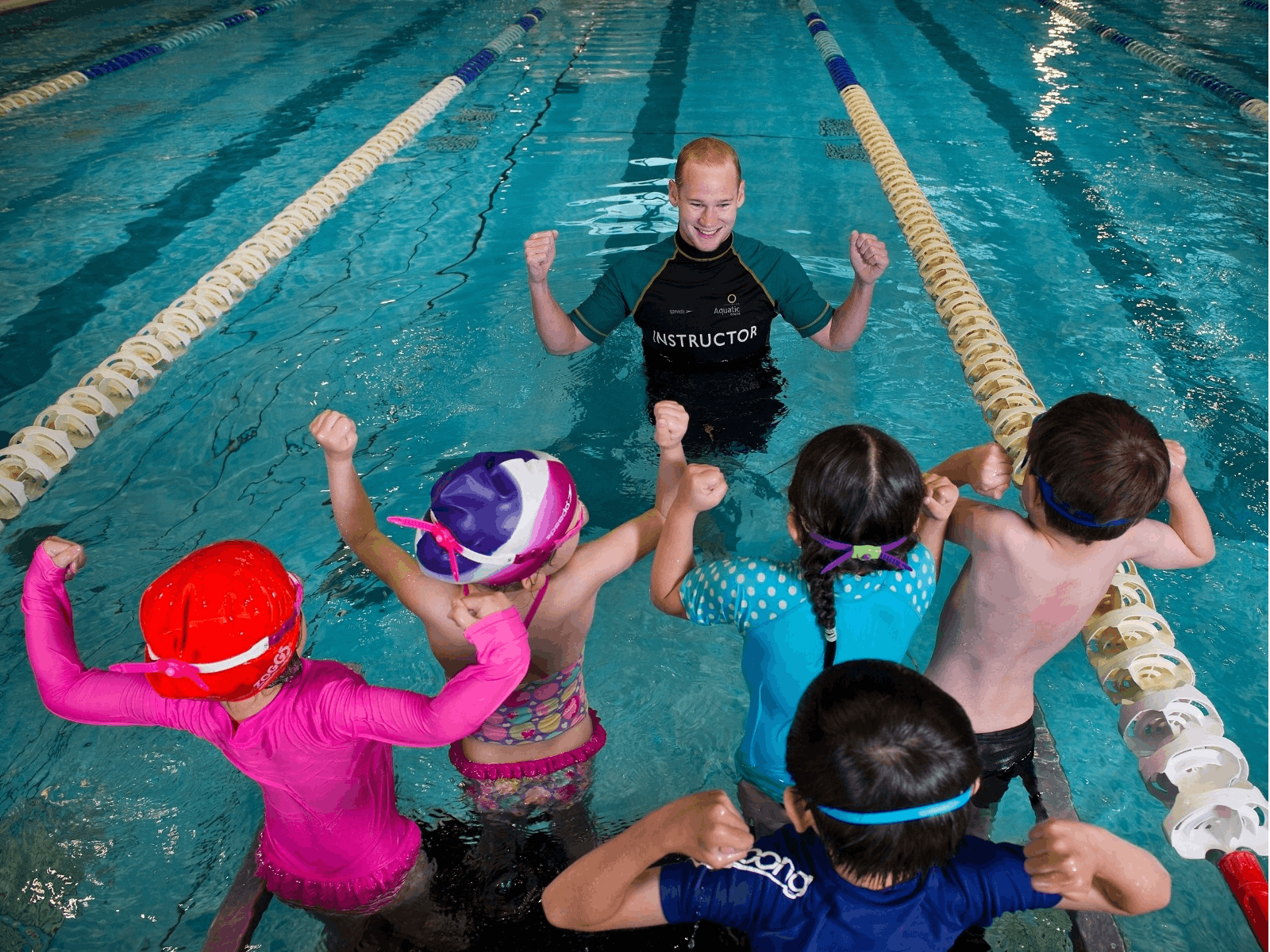 Kids in the pool for a swimming class