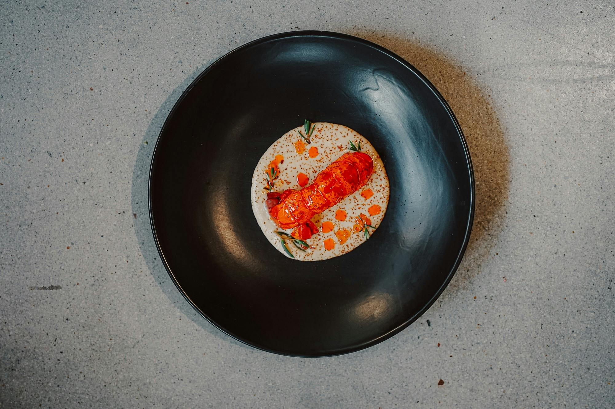 WA marron, macadamia, salmon roe, smoked oil