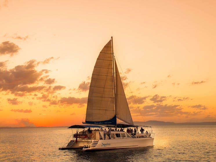 Cruise Catamaran