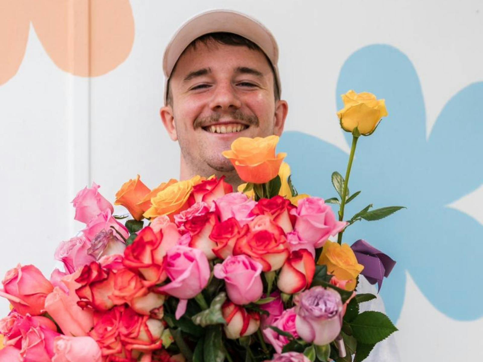 A simple gesture, a powerful impact. Sometimes kindness looks like a bunch of flowers and a genuine