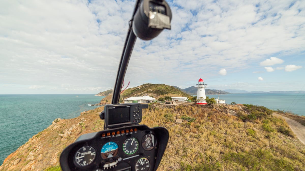 Cape Cleveland Scenic Flight
