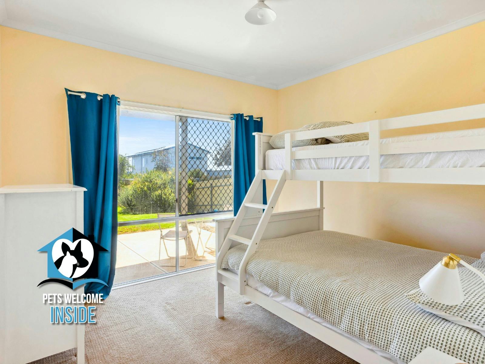 Peaceful Beachside Getaway with Two Living Areas Sleeps Nine