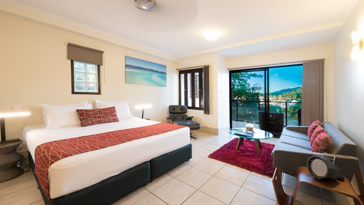 Balcony Spa Suite