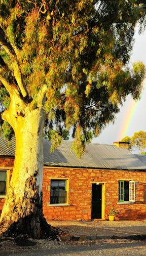 Emma Tiver Heritage Cottage