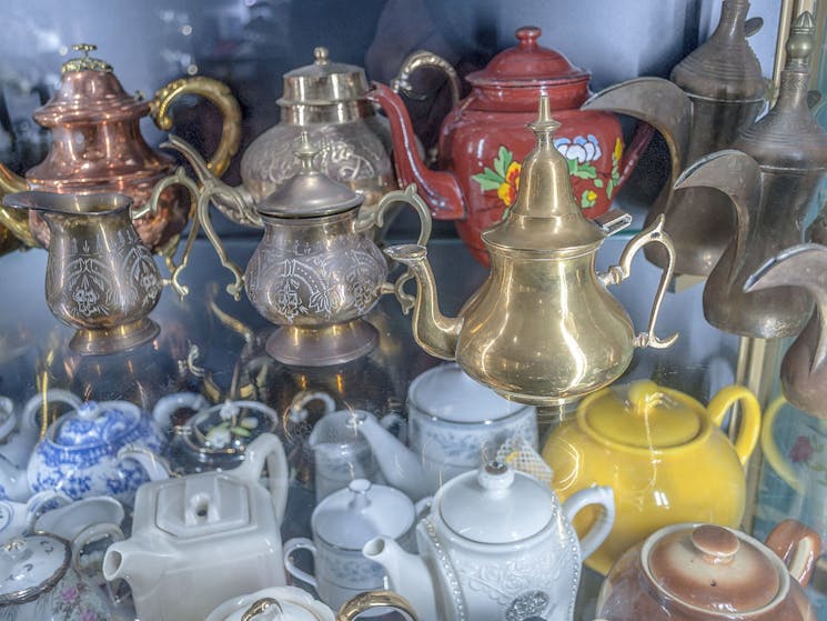 Bygone Beautys Treasured Teapot