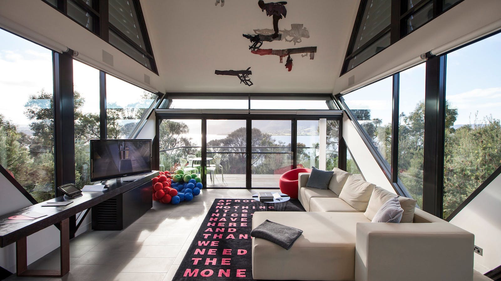 Mona Pavilions - Esmond Room