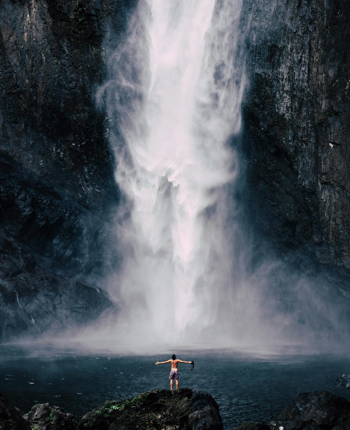 Wallaman Falls