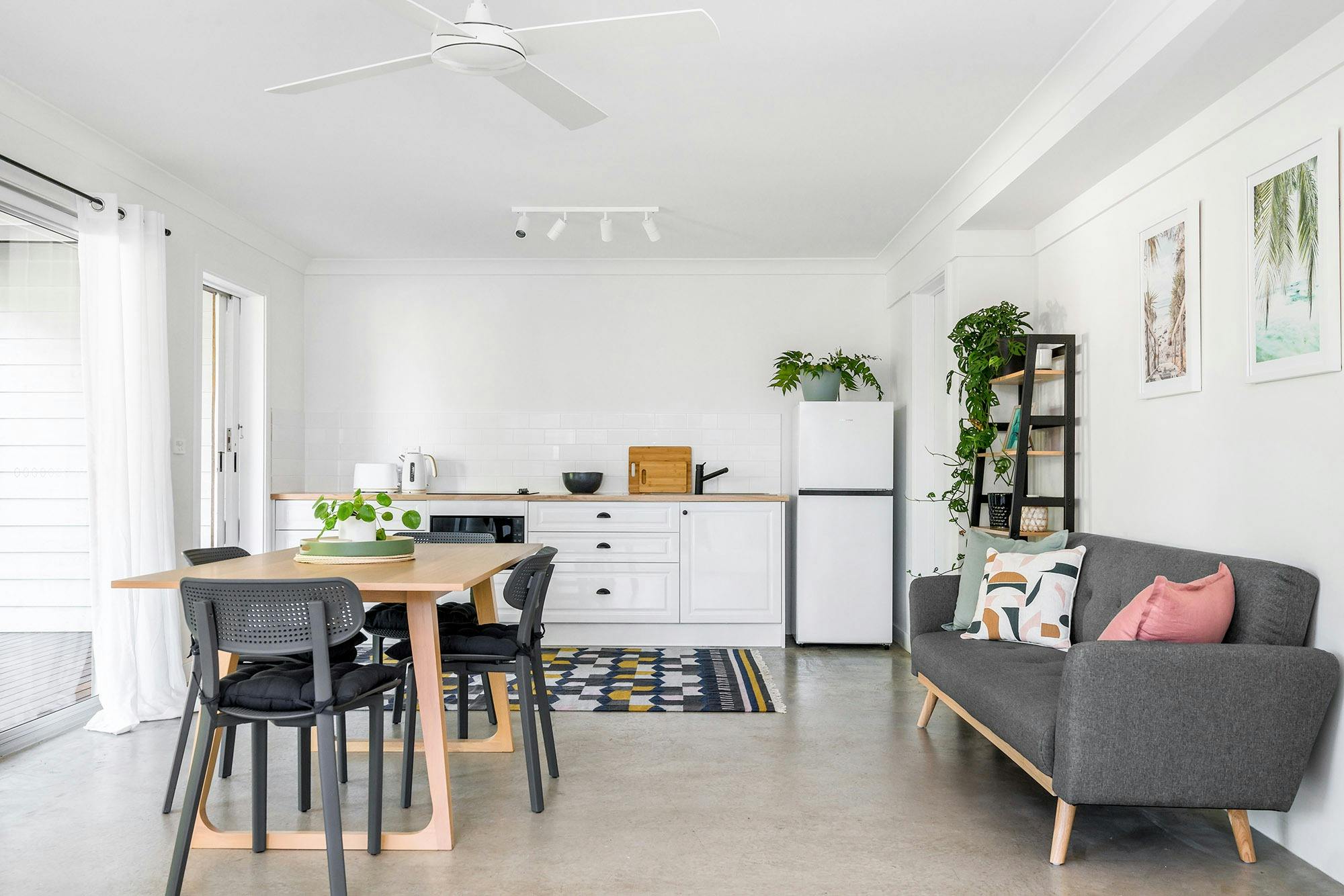 Hummingbird - Byron Bay - Downstairs studio b