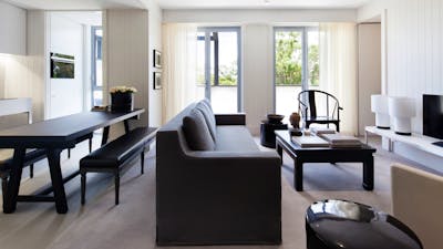Burbury Apartment