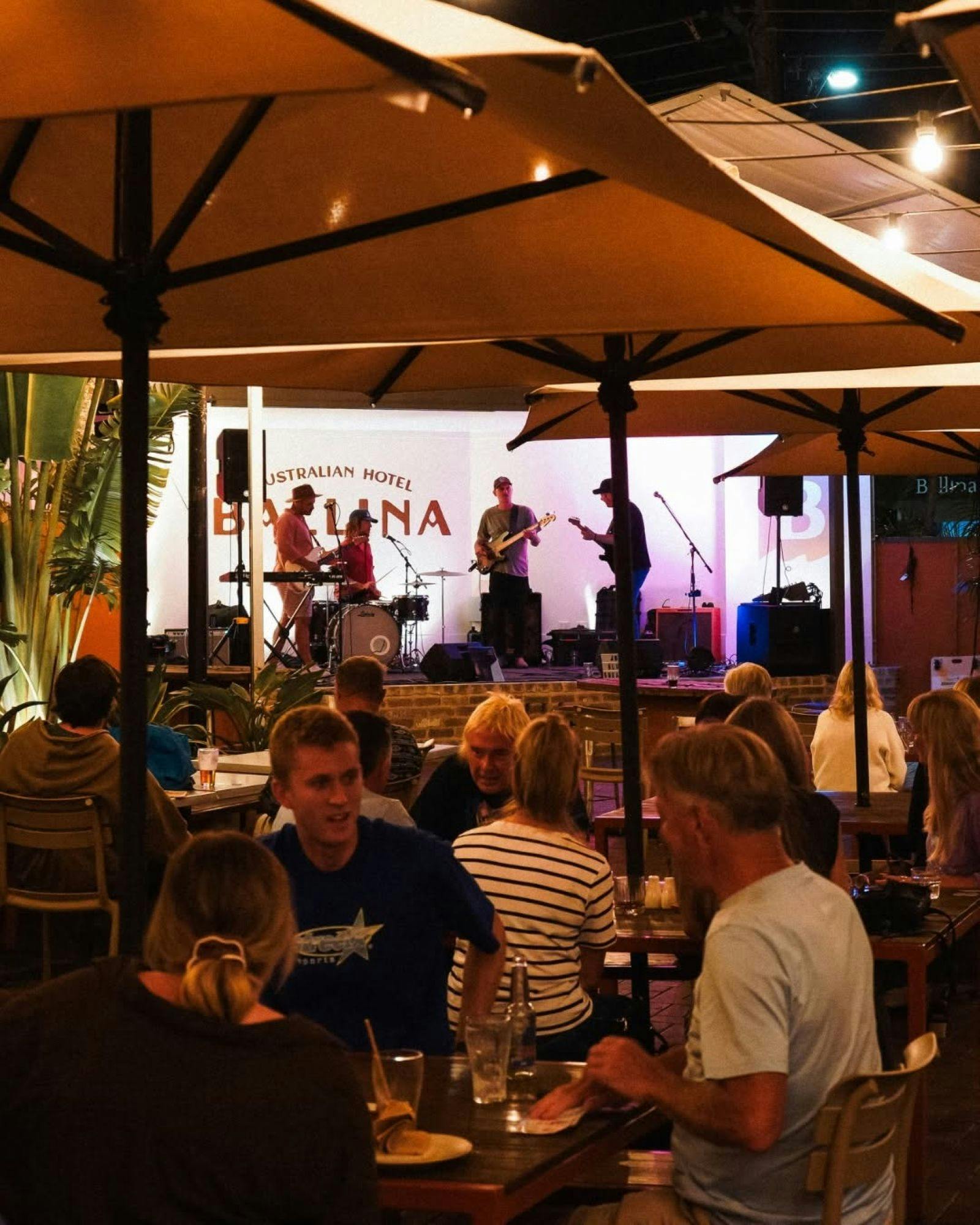 100 Years on River Street – Australian Hotel Ballina