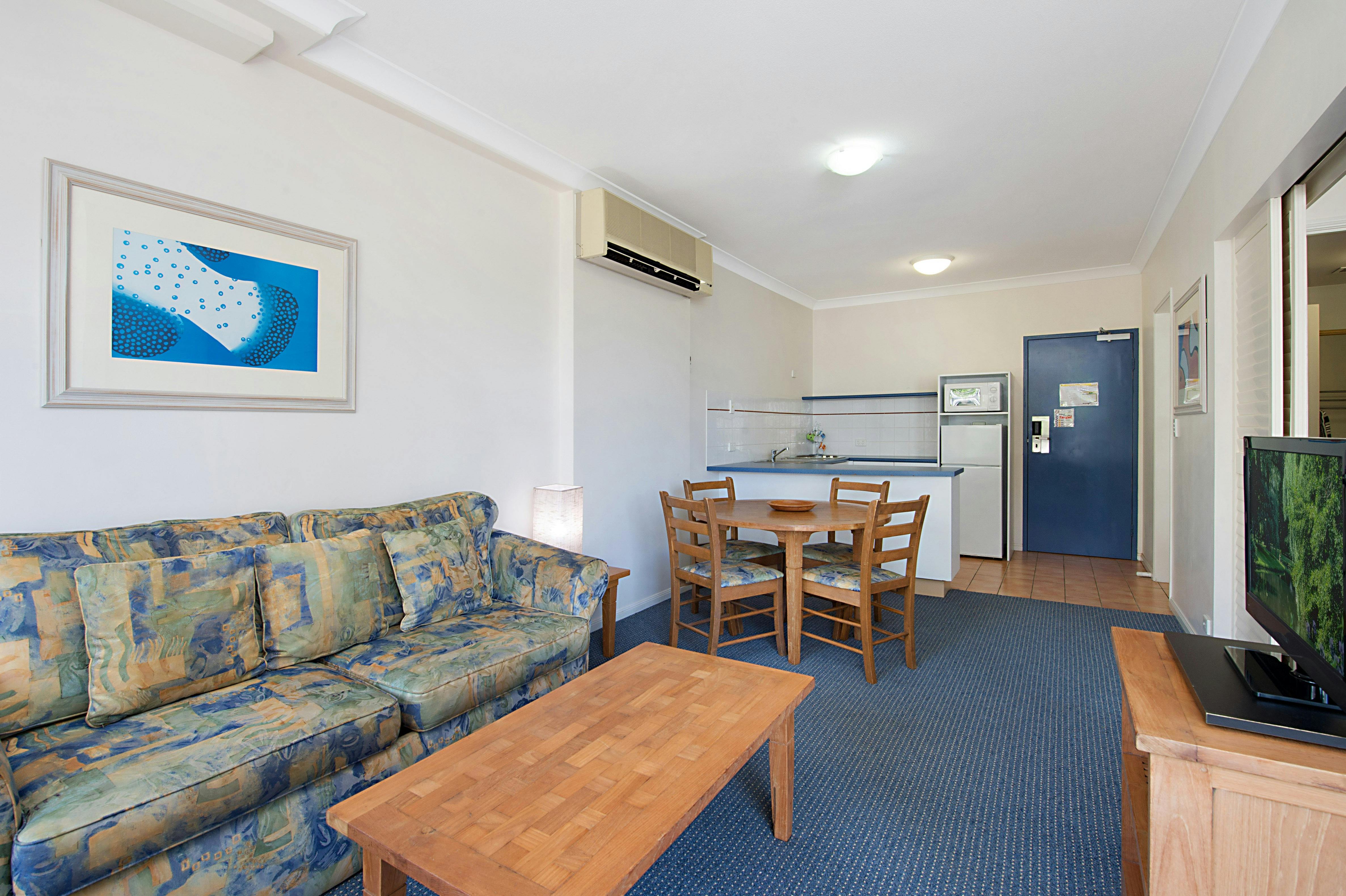 Calypso Plaza Resort Unit 146 - Coolangatta