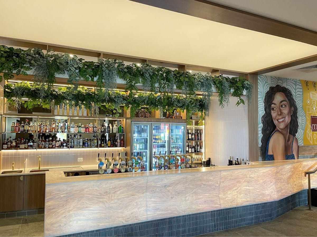 Restaurant Bar