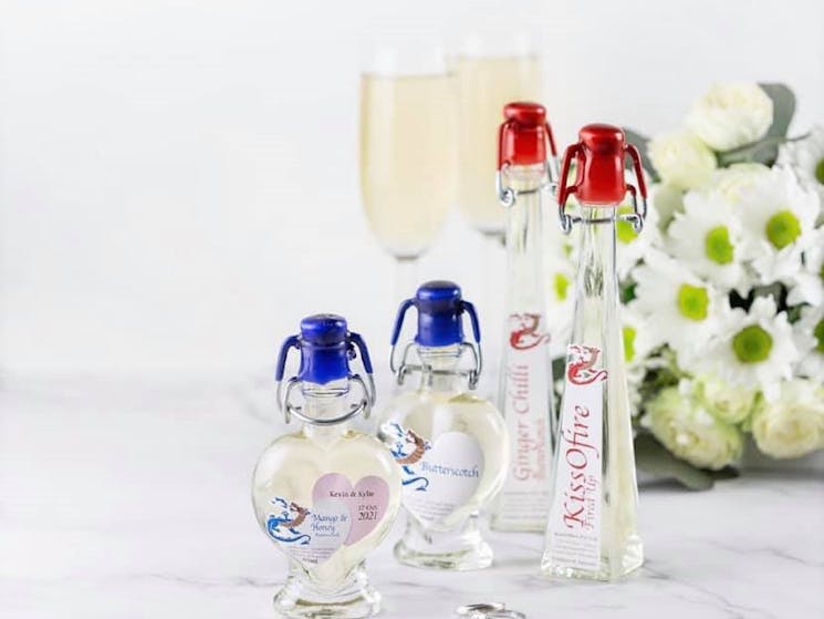 Weddings, engagements, graduations… these small bottles are a great gift