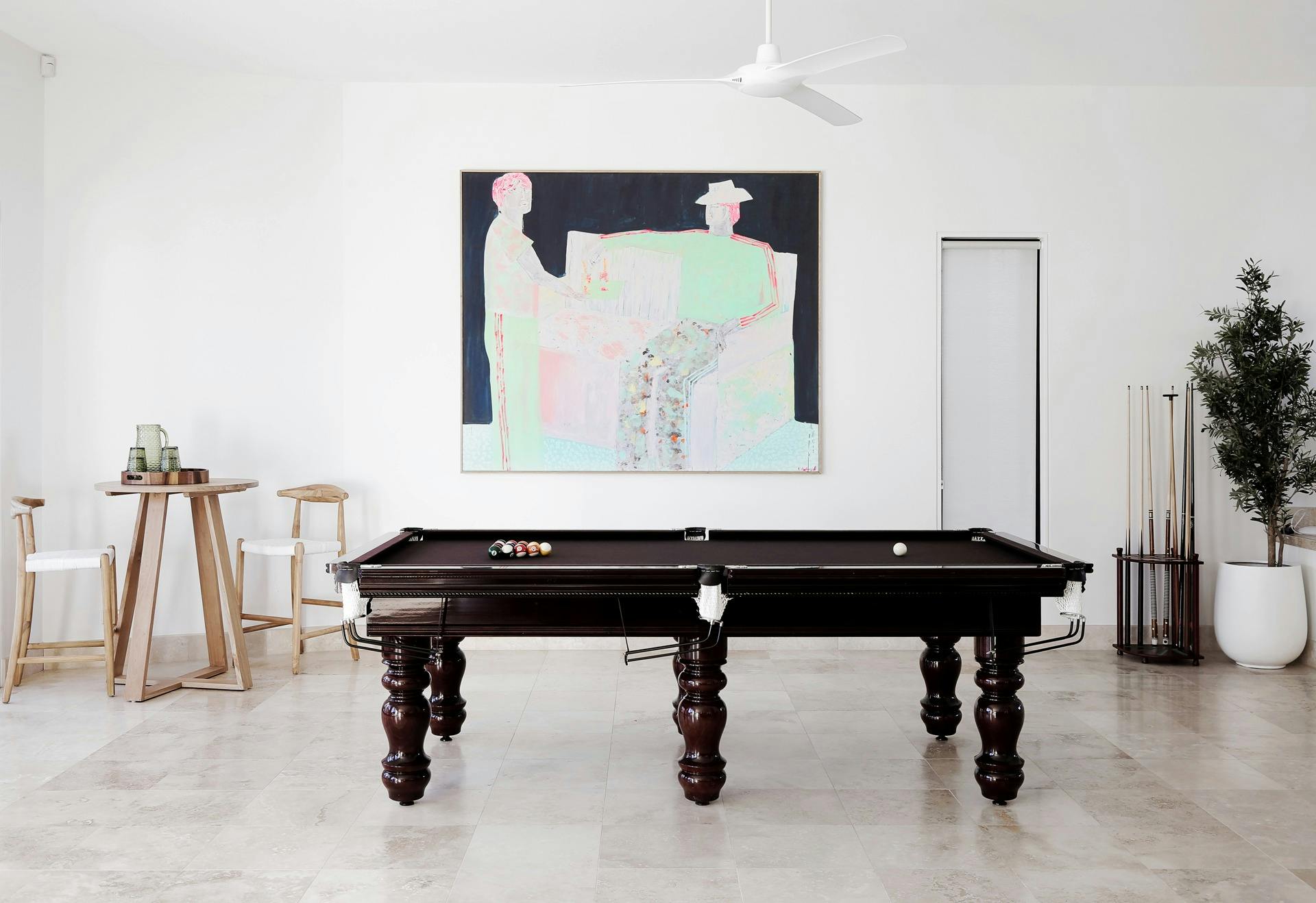 Enjoy spacious room with pool table