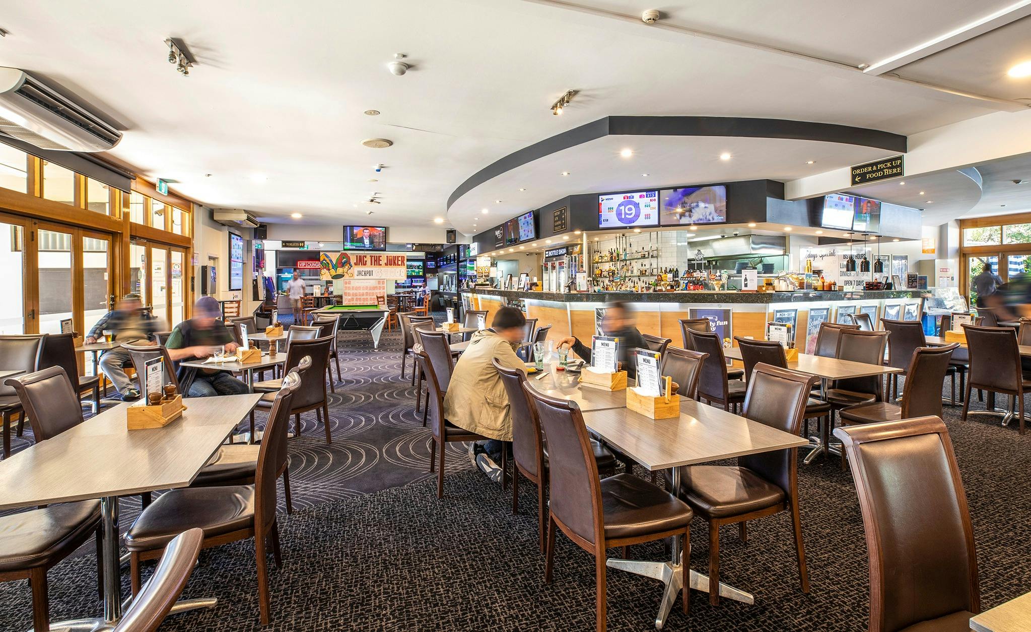 Nightcap at High Flyer Hotel