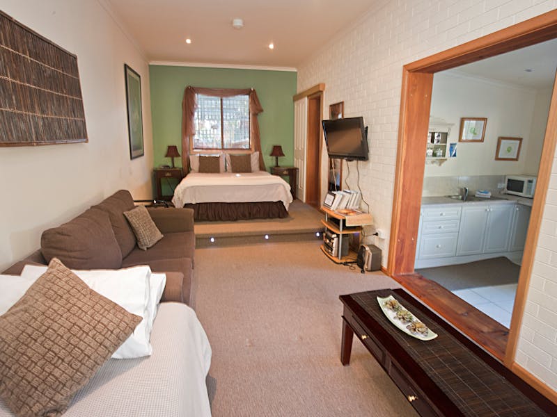 Willows Studio Cottage image