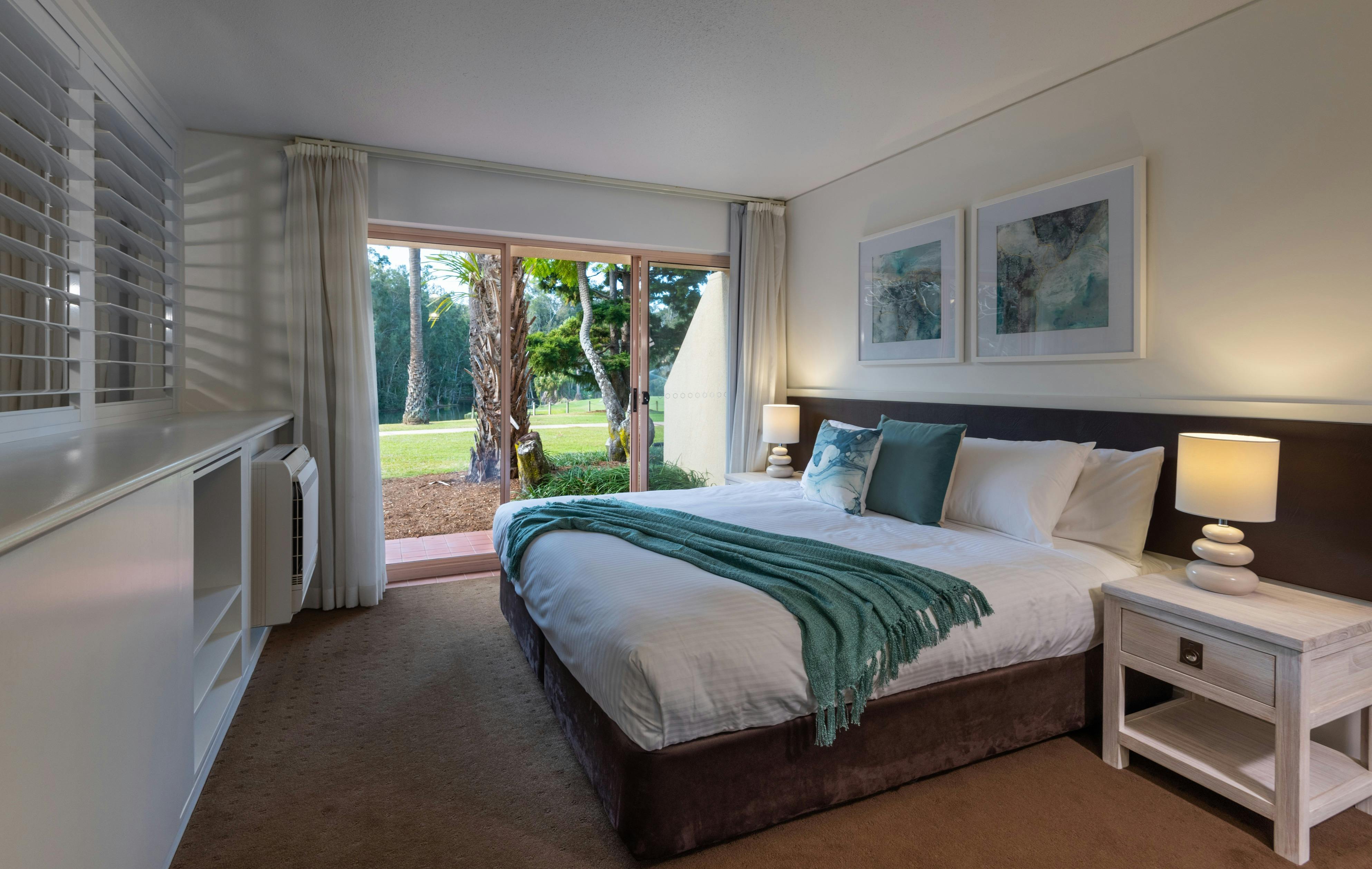 One Bedroom Apartment