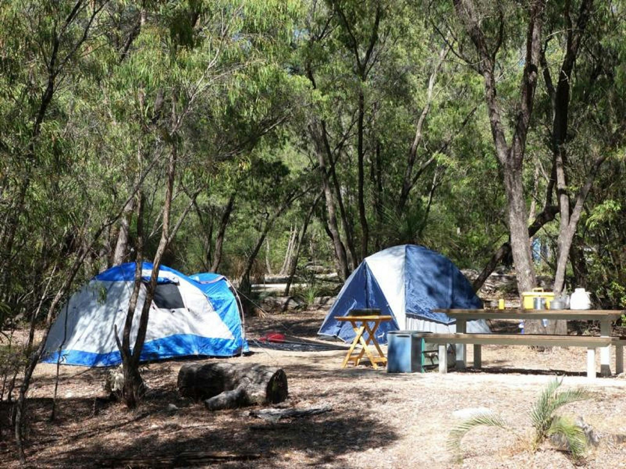 Martins Tank Lake Camp at Yalgorup National Park