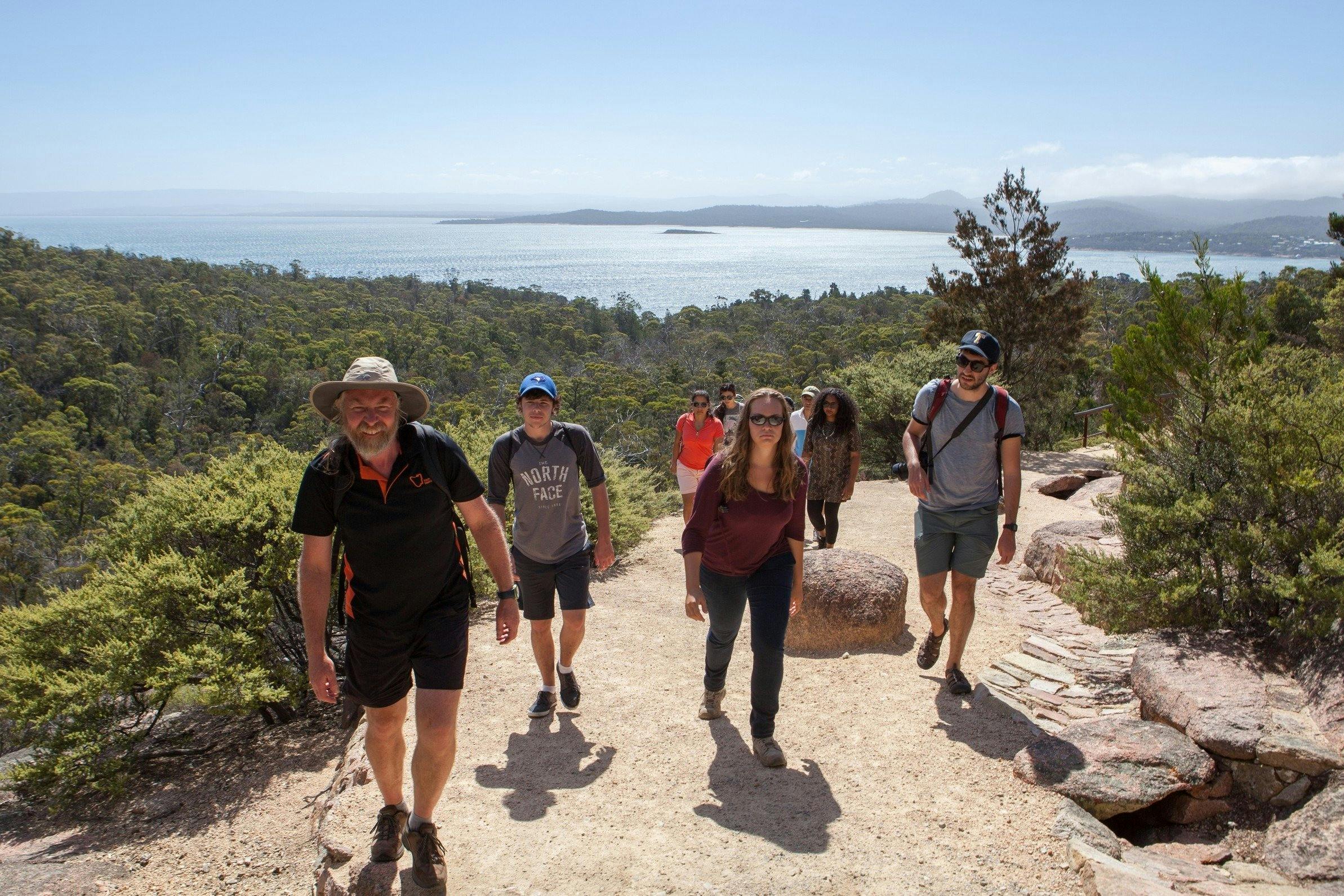 Hiking Freycinet National park