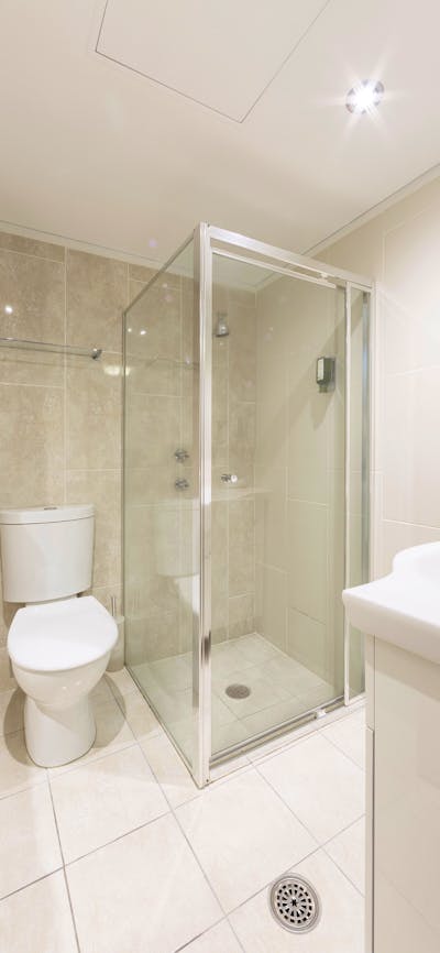 private bathroom with walkin shower